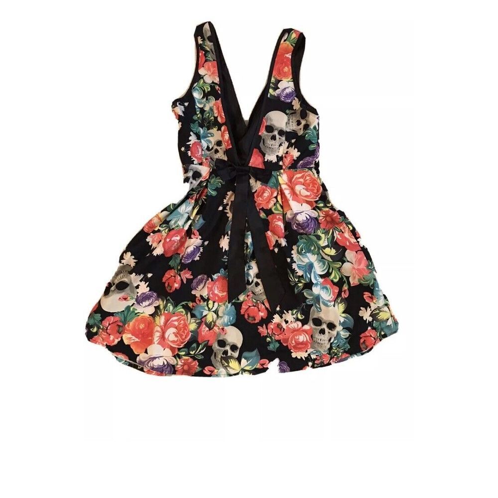 Iron Fist Roaming Heart Fit & Flare Jersey Dress M NEW Black with Roses/Skulls